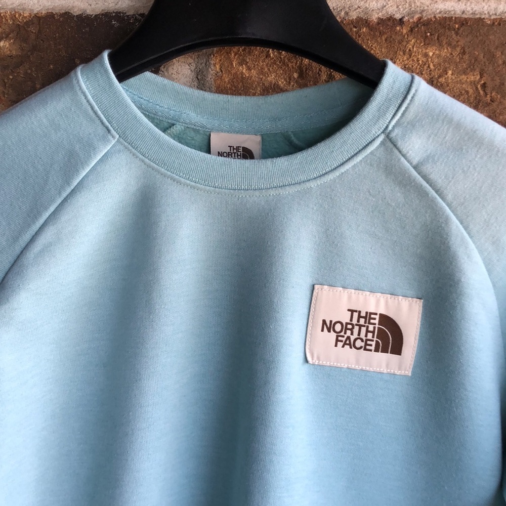 The North Face Heritage Patch Fleece Sweatshirt for Women - Picture 5 of 13